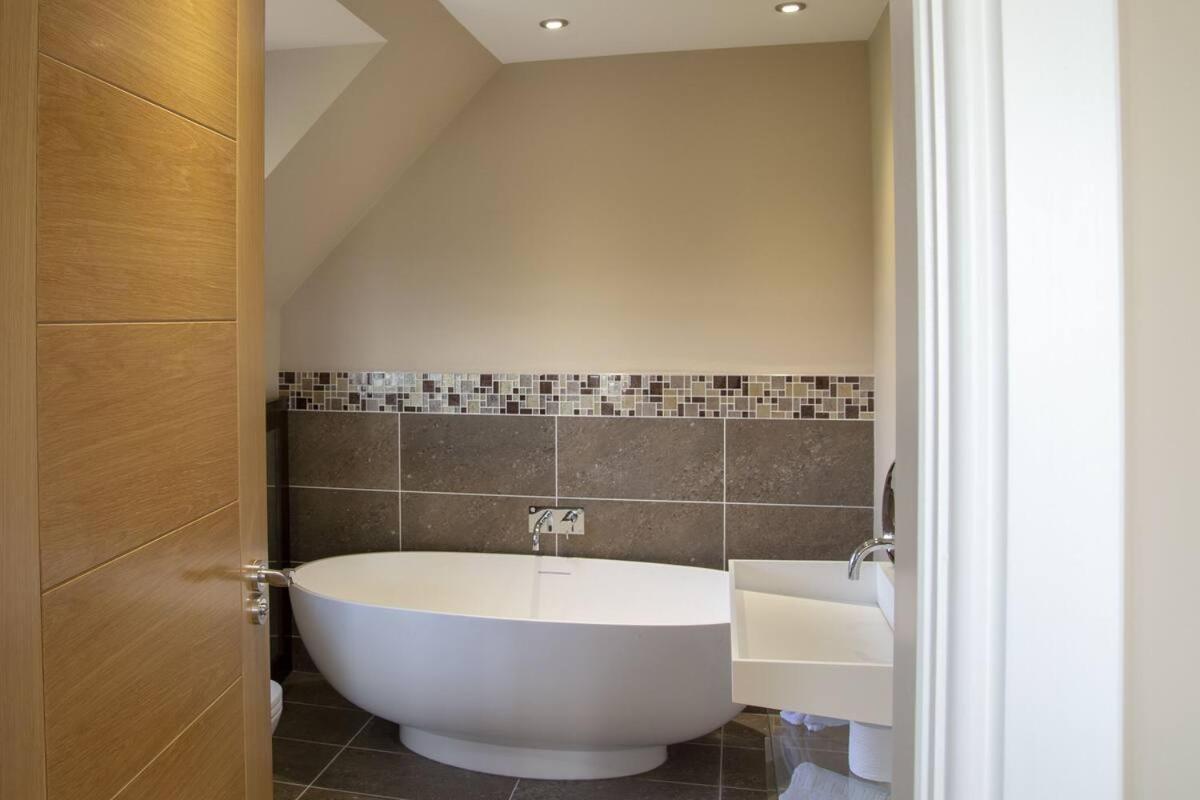 Beallach Lodge Culrain エクステリア 写真
